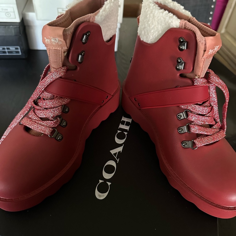 Women boots